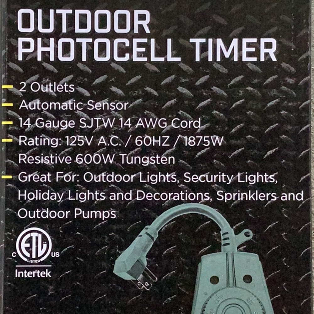NEW Pro Essentials 2 Outlet Automatic Sensor Outdoor Photocell Timer - Picture 2 of 3